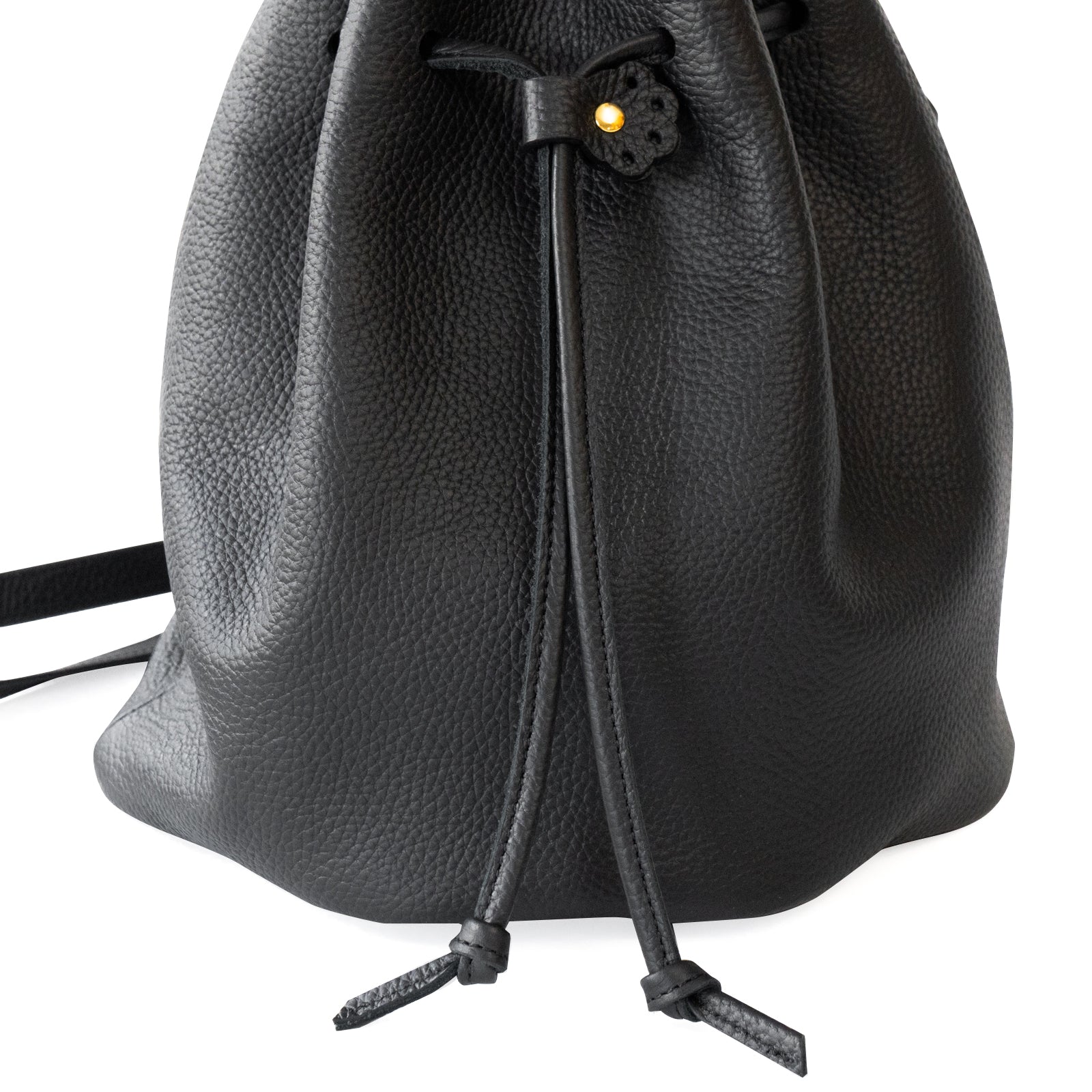 巾着ショルダーバッグ PAW  キュイール・マッシュ  /  ブラック [選べる金具]