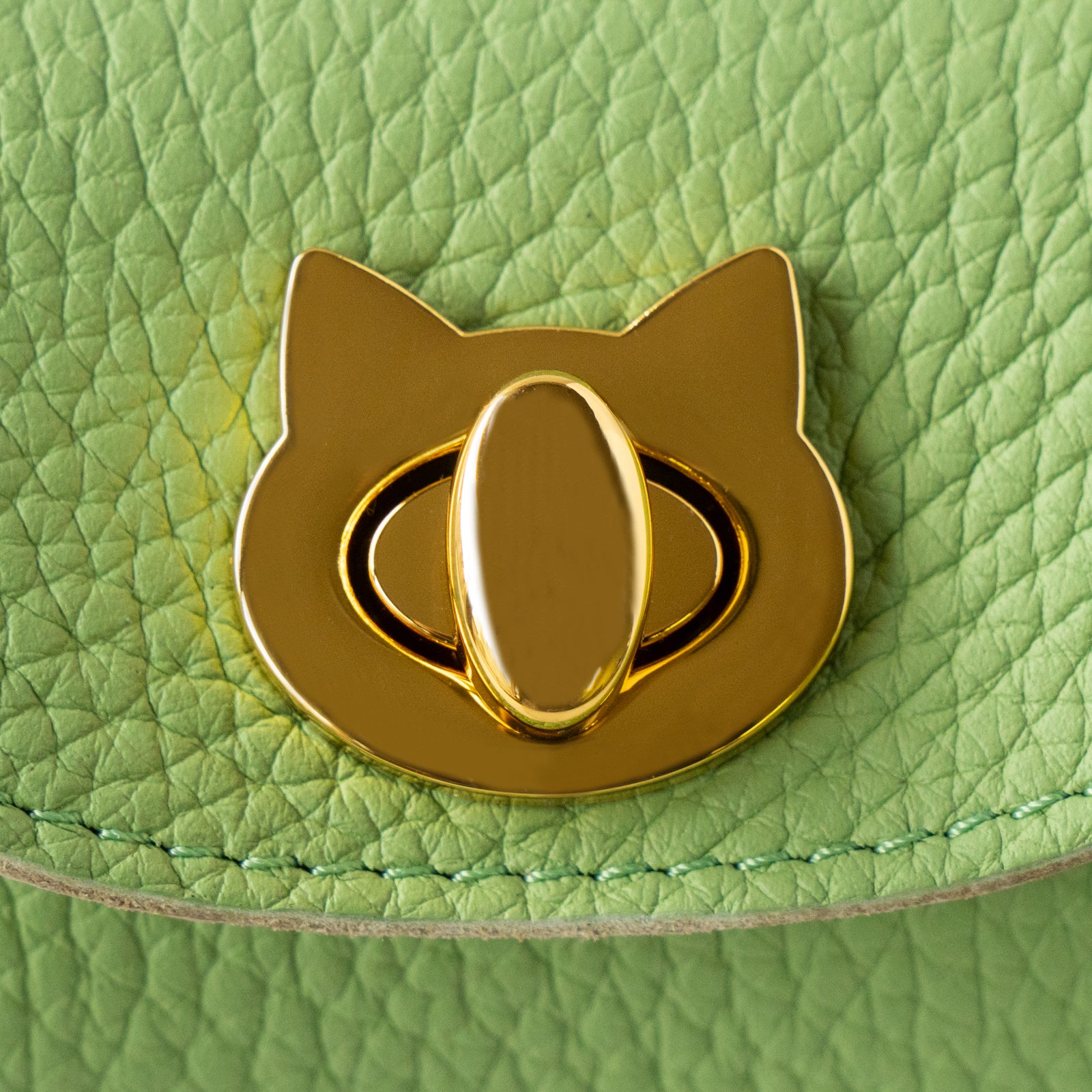 [2/22 (Sat) 1-day limited sale] [Limited quantity] Shell pouch CAT Taurillon Clemence / Pistachio