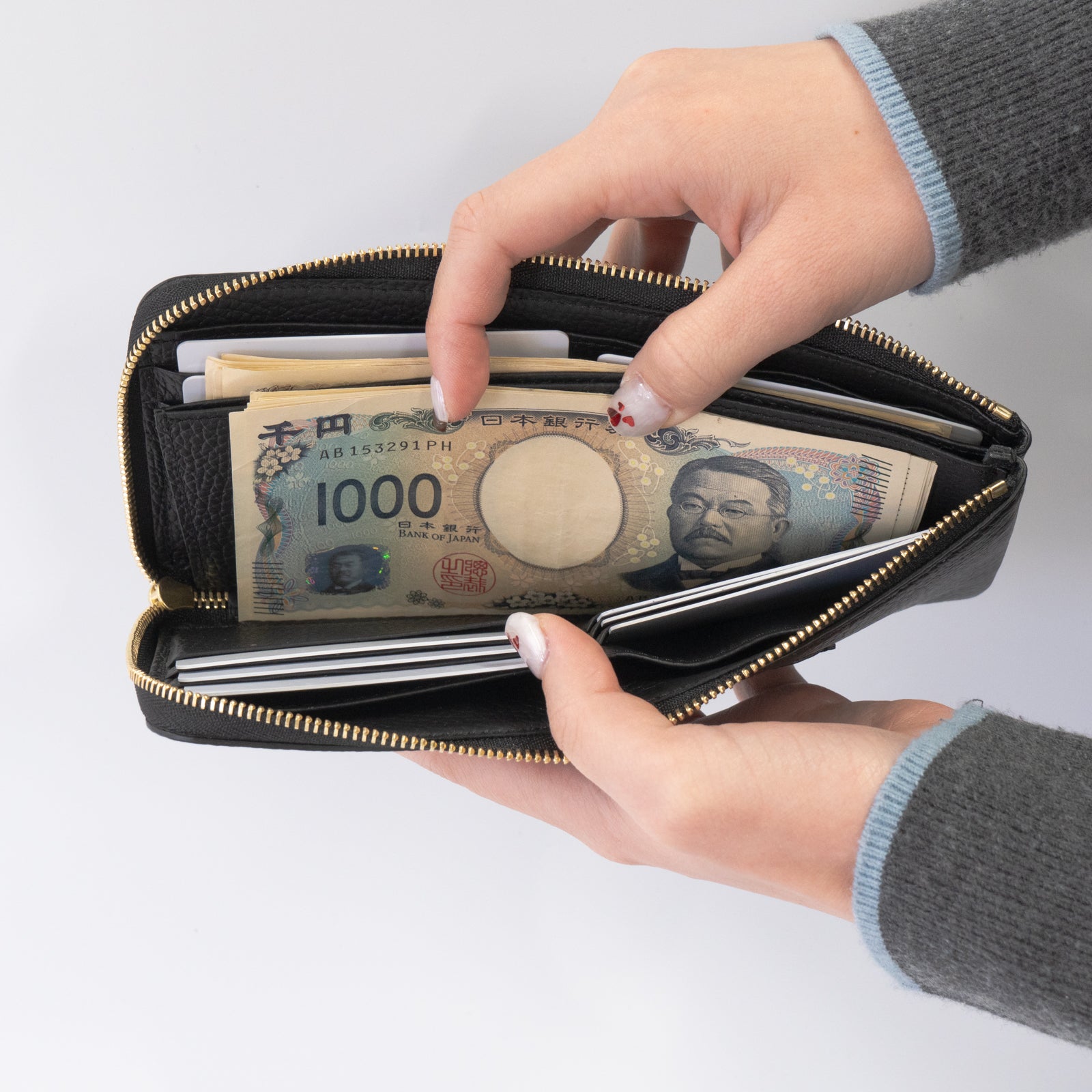 PAW L字ファスナー長財布　キュイール・マッシュ  /   ブラック