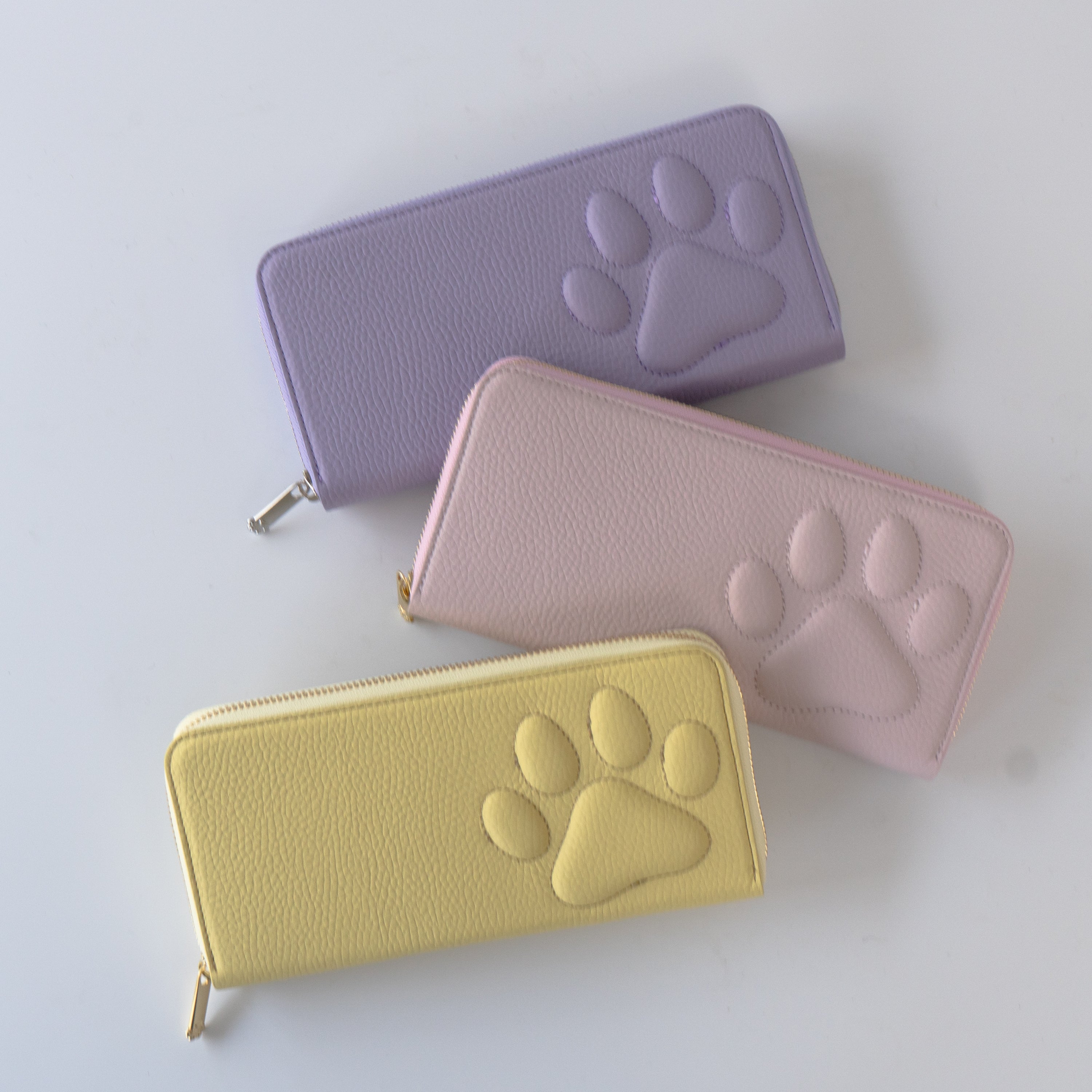 PAWラウンドファスナー長財布   キュイール・マッシュ  /  ラベンダー
