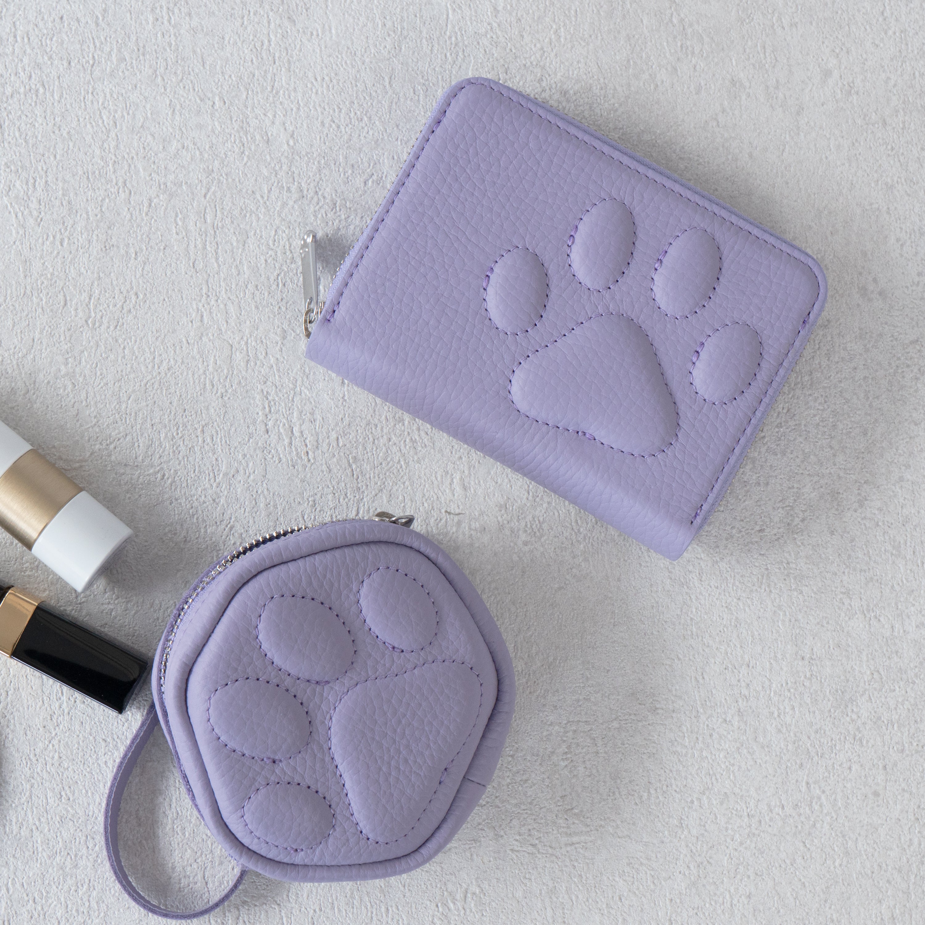 PAWラウンドファスナーミドル財布    キュイール・マッシュ  /  ラベンダー