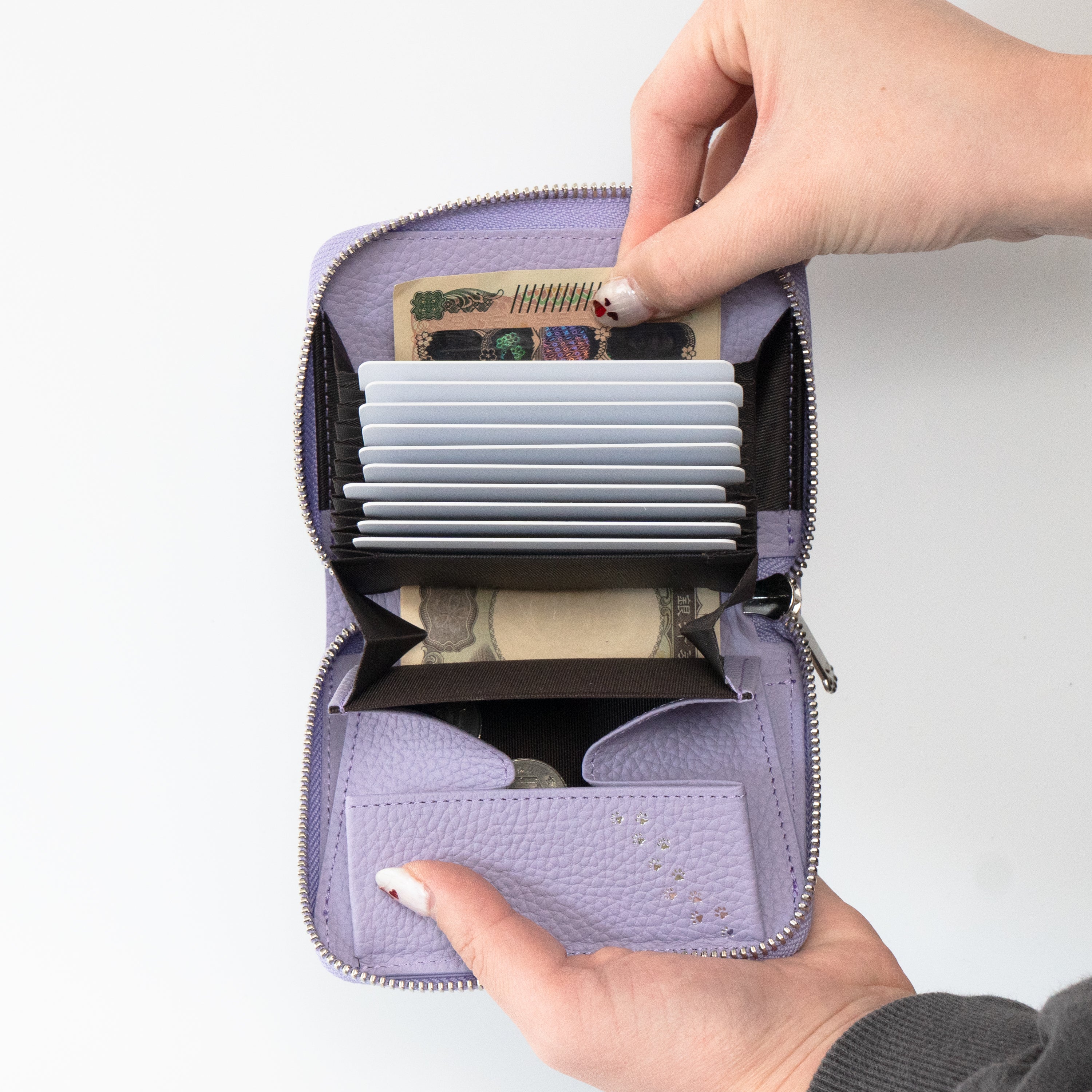 PAWラウンドファスナーミドル財布    キュイール・マッシュ  /  ラベンダー