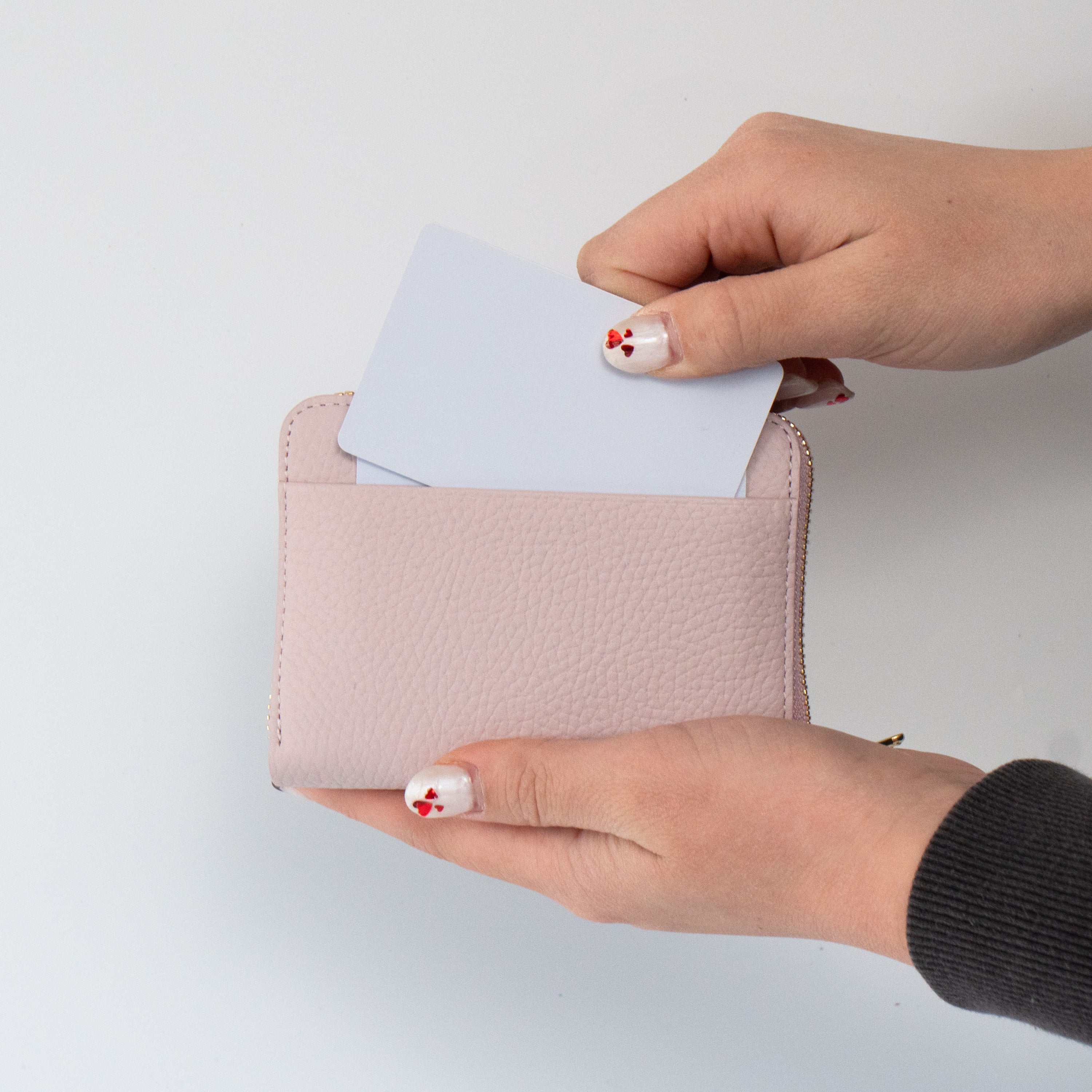 PAWラウンドファスナーミドル財布    キュイール・マッシュ  /  モーヴシルヴェスティン