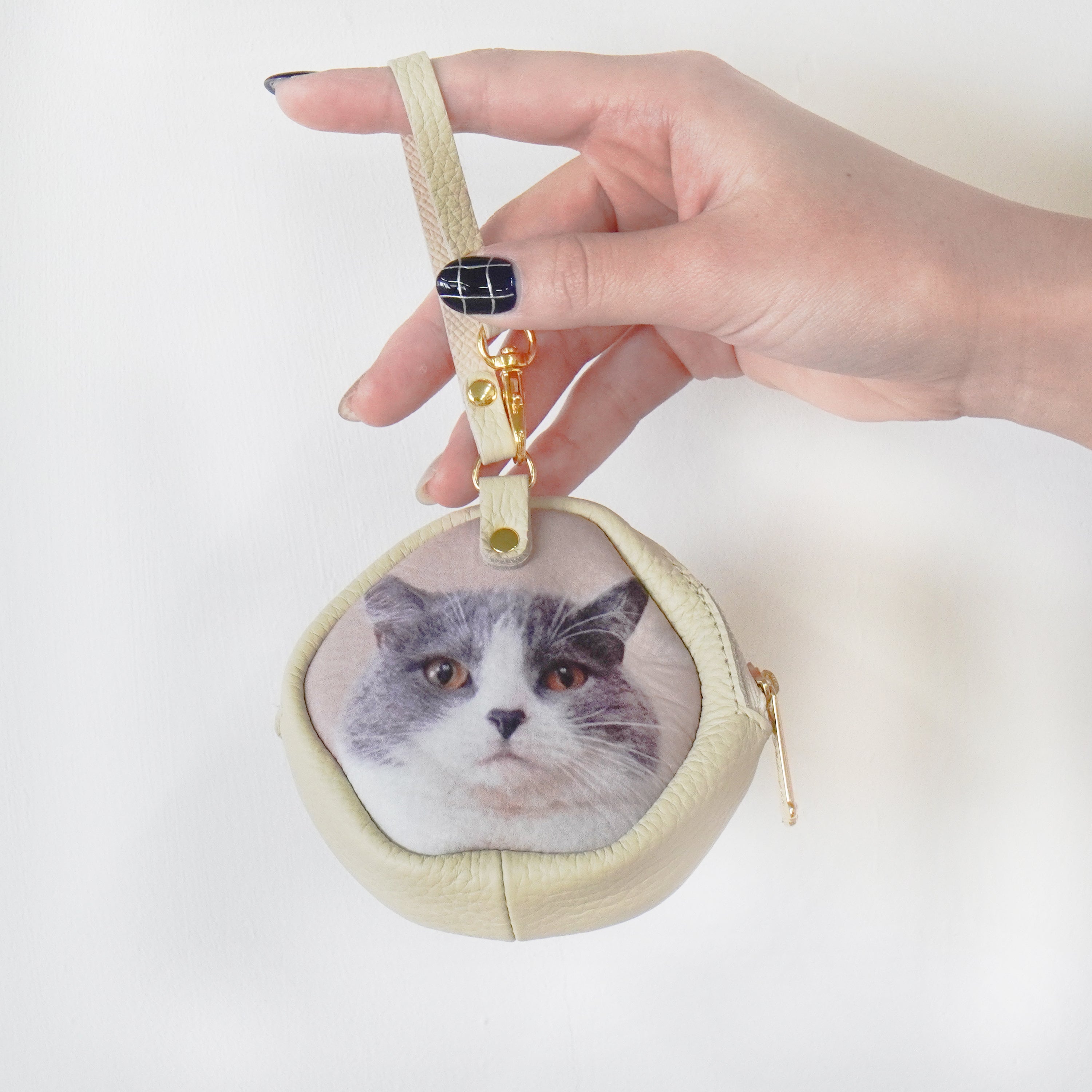 【2/21(土)22:00～23(月)23:59】【猫の日限定】PAWうちのこチャームポーチ　キュイール・マッシュ   /  メレンゲ