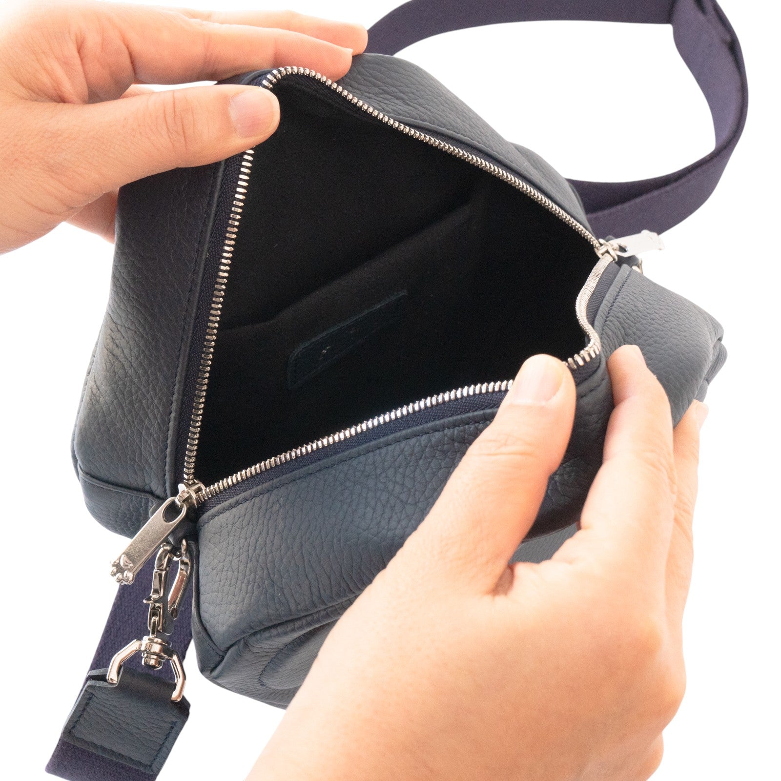 PAWポシェット  キュイール・マッシュ  /  ブルーニュイ