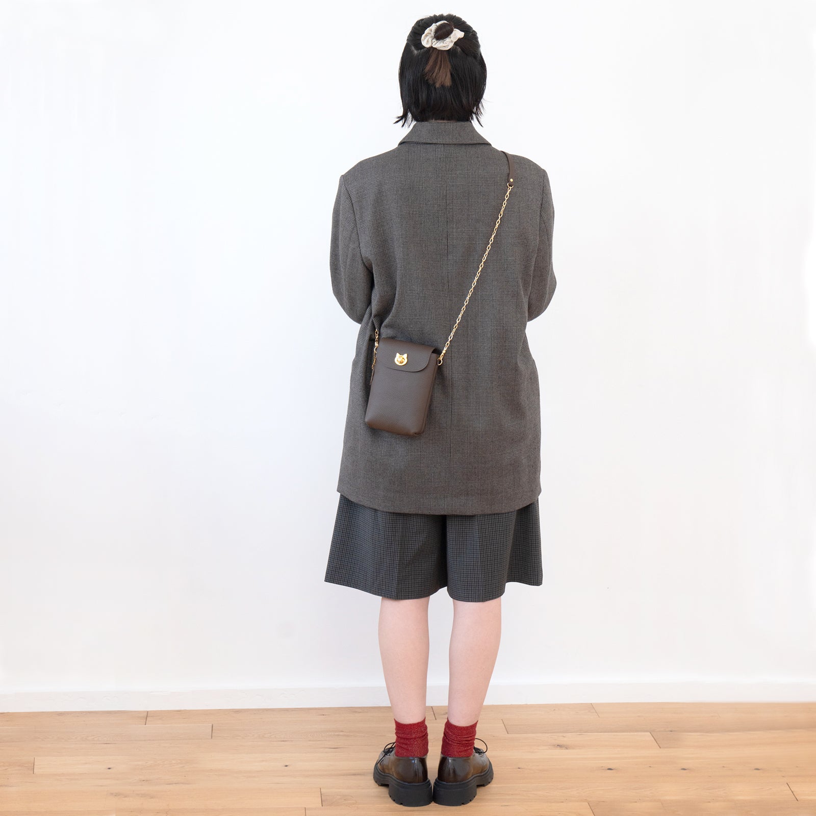 フルーニャスマホポシェット   キュイール・マッシュ  /  チョコ