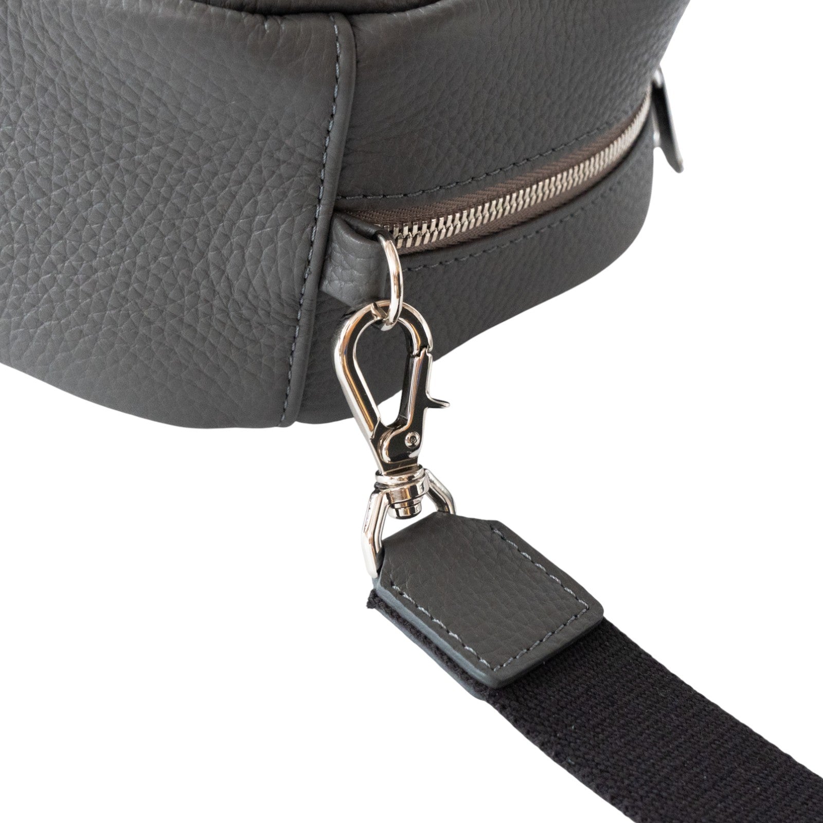 【11/21(金)22:00～ 26時間限定販売】【数量限定】PAWポシェット  キュイール・マッシュ  /  グラファイト